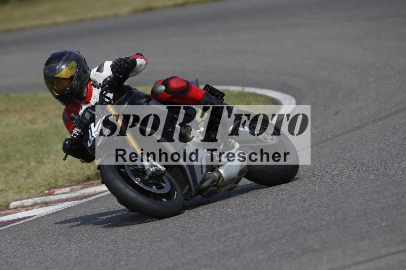 /11 28.04.2026  PROMAX ADR/Gruppe gruen/711